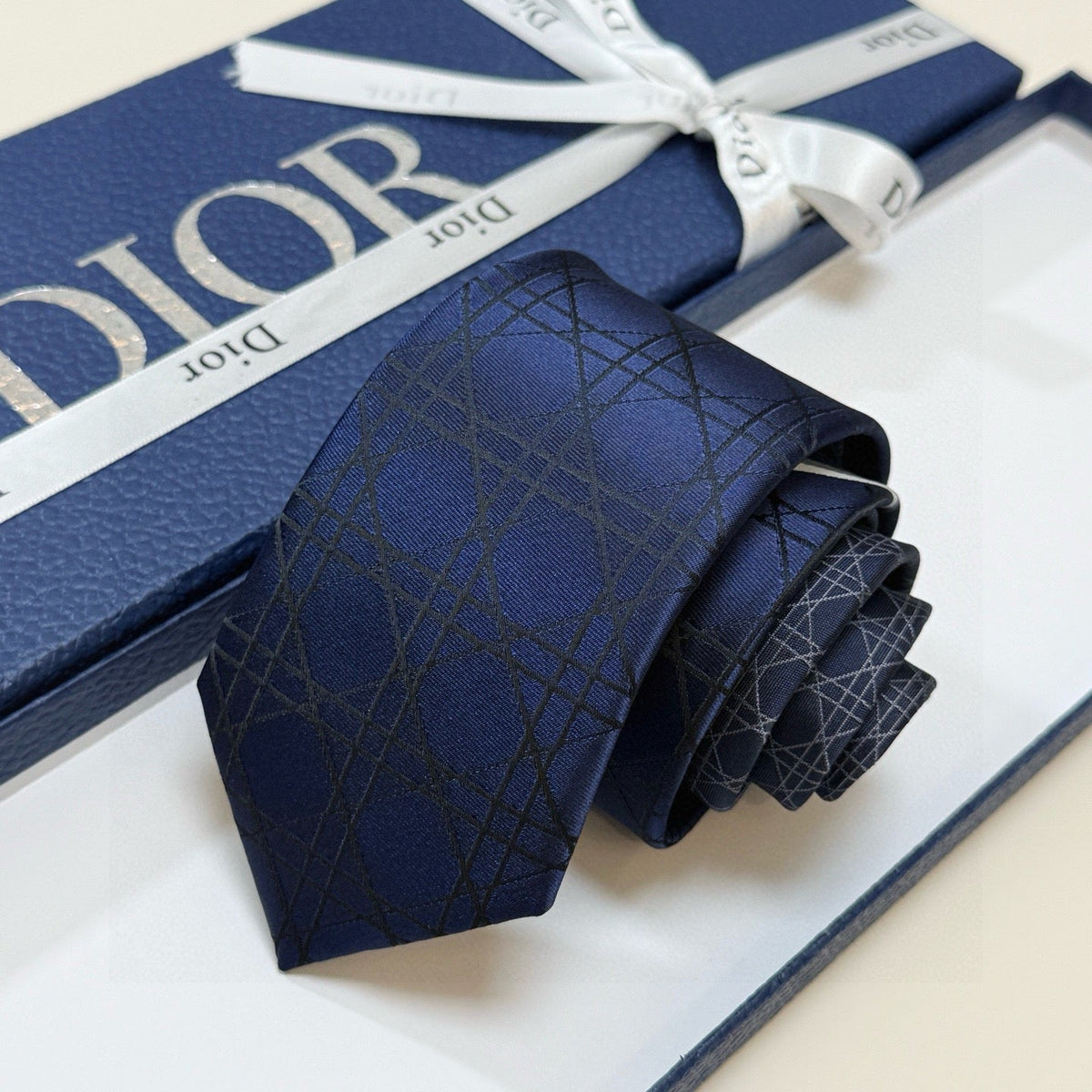 Dior Style Men's Oblique Geometric Silk Tie
