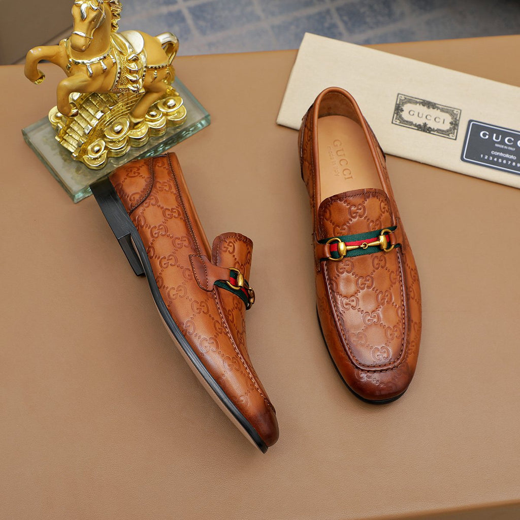 Gucci Patterned Metal-Bit Loafers
